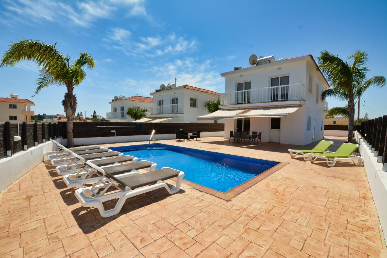 Nissi Villa Ourania Agia Napa Exterior foto